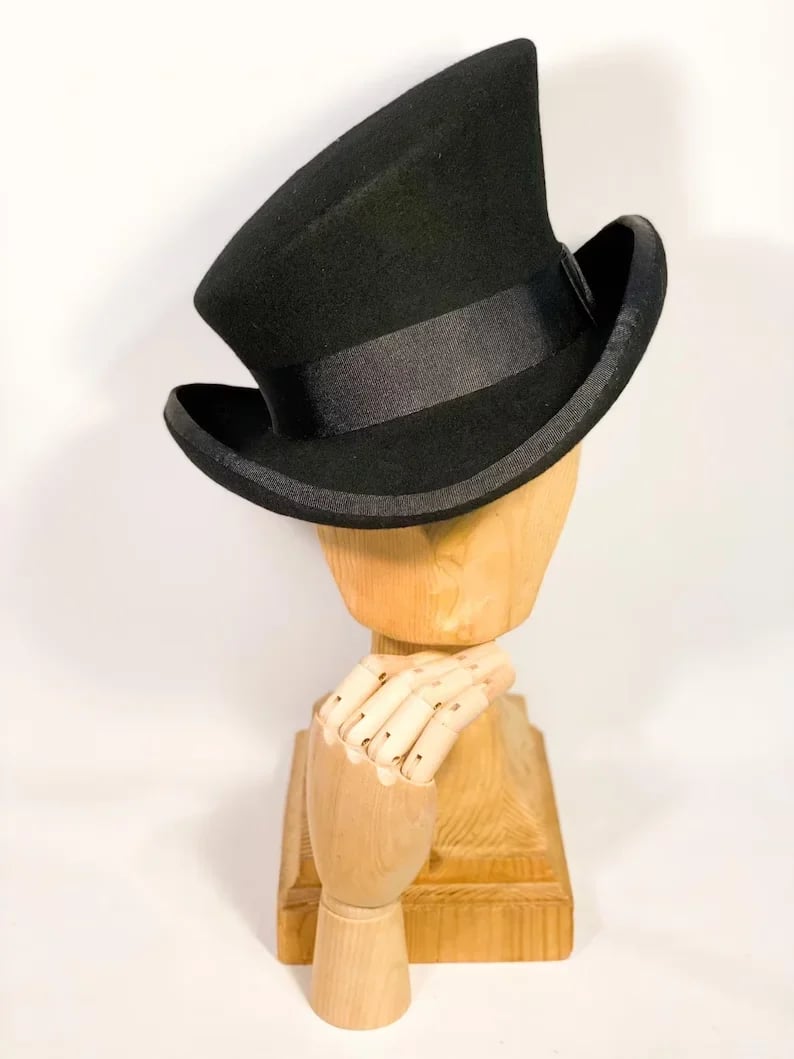 🎁20% OFF - Asymmetric top hat