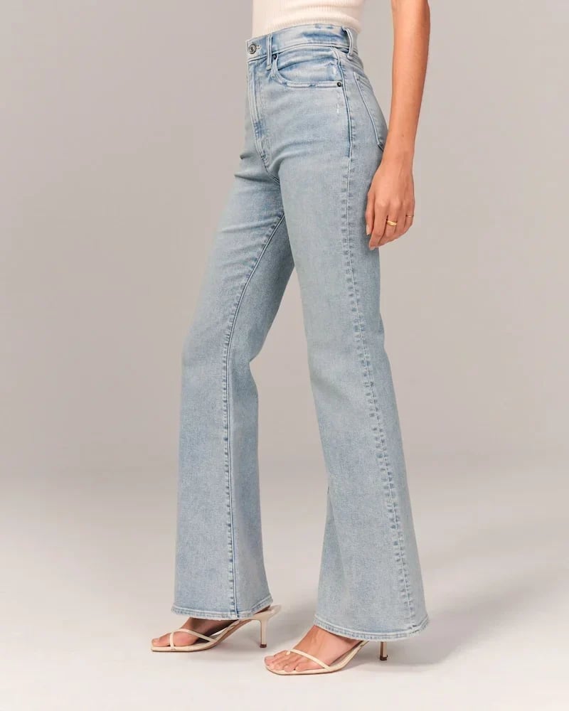 ⭐ Ultra High Rise Stretch Flare Jean